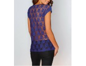 сексапилна фланелка в наситено синьо с гол гръб сексапилна фланелка в наситено синьо с гол гръб