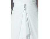 луксозна бутикова рокля в слонова кост високо качество в мини размери луксозна бутикова рокля в слонова кост високо качество в мини размери